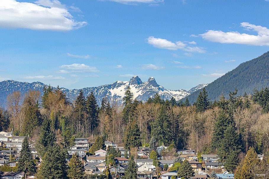 1906 1401 Hunter Street North Vancouver, BC - 10