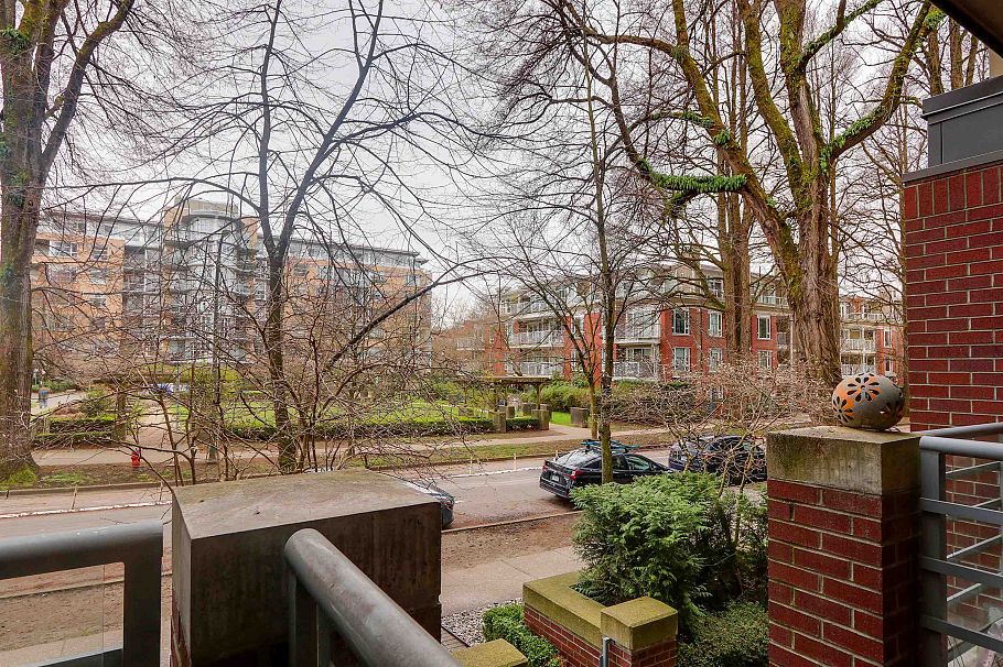 206 2137 W 10th Avenue Vancouver, BC - 15