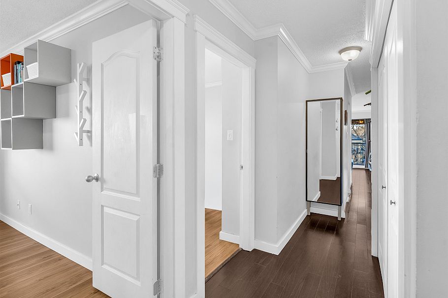 306 2222 Cambridge Street Vancouver, BC - 3