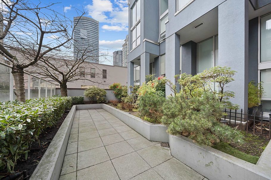 1012 933 Seymour Street Vancouver, BC - 36