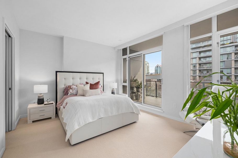 302 1625 Manitoba Street Vancouver, BC - 13