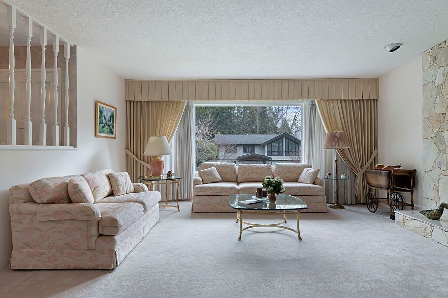 5427 Cliffridge Avenue North Vancouver, BC - 3