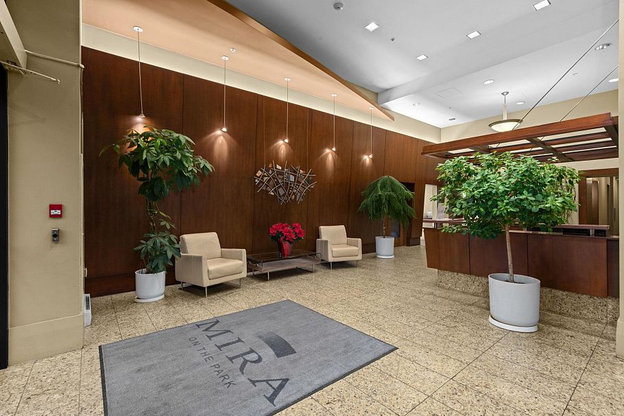 807 683 W Victoria Park North Vancouver, BC - 23