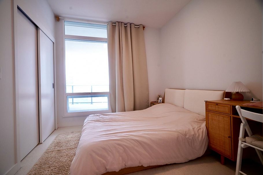 802 2181 Madison Avenue Burnaby, BC - 5