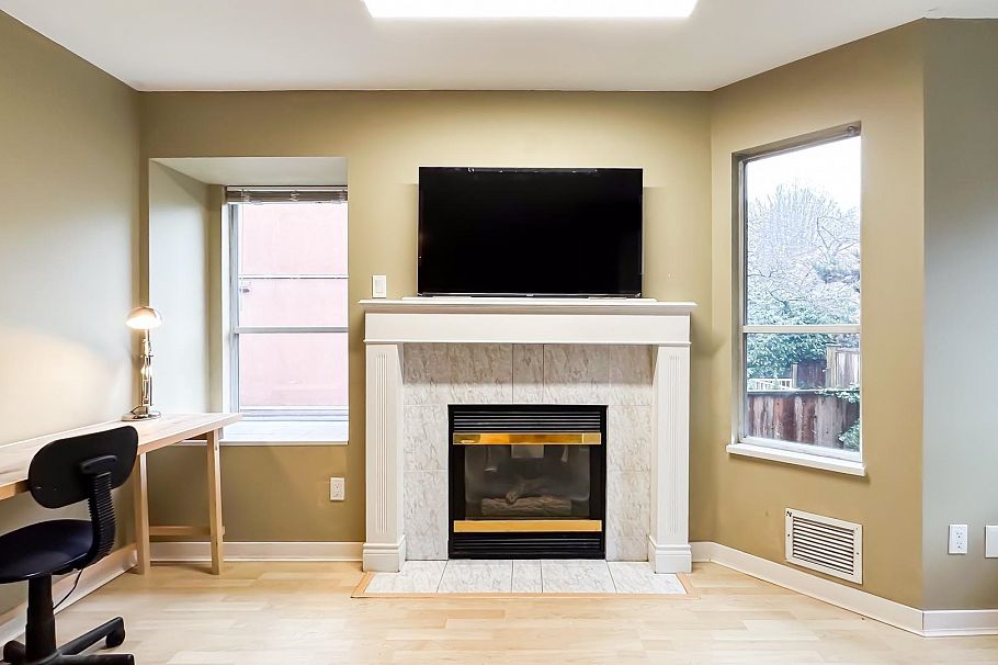 302 120 Garden Drive Vancouver, BC - 5