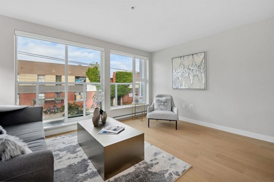 2512 Fraser Street Vancouver, BC - 8