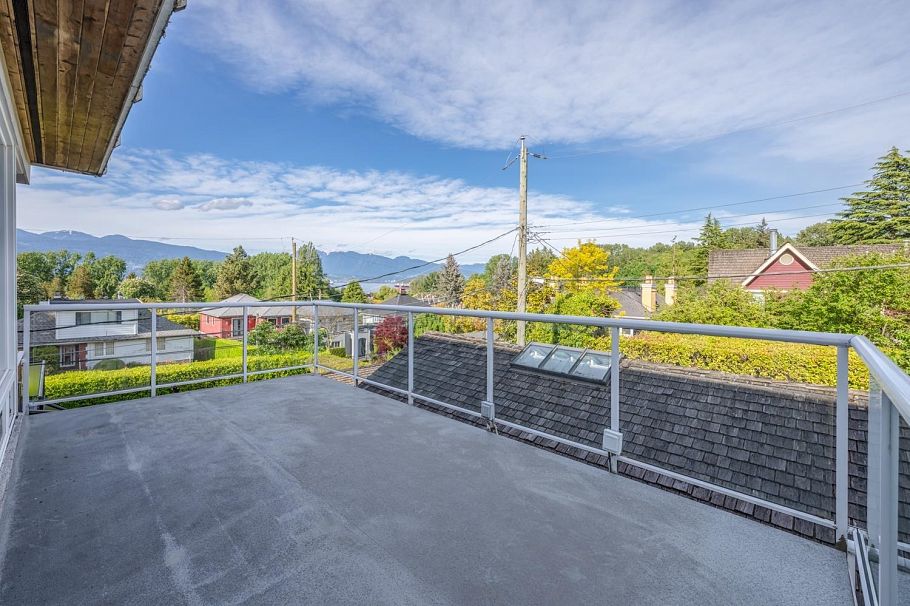 4389 Locarno Crescent Vancouver, BC - 16