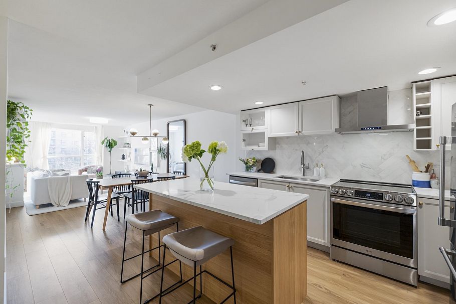 504 2137 W 10th Avenue Vancouver, BC - 7