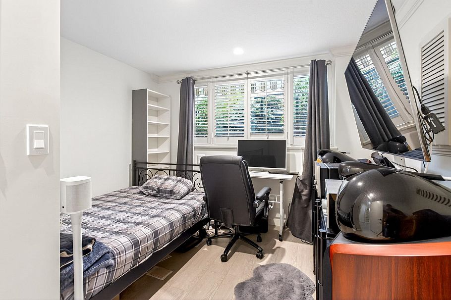 1563 W 59th Avenue Vancouver, BC - 26