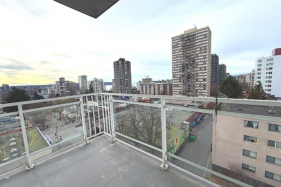 802 1150 Bute Street Vancouver, BC - 5