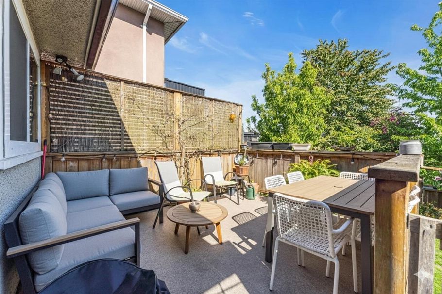 2925 Mcgill Street Vancouver, BC - 1