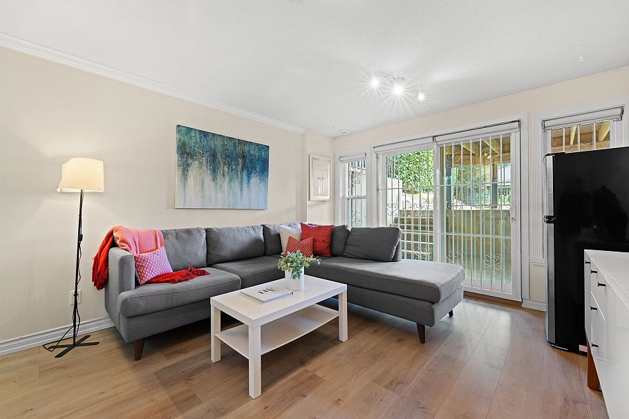 2992 W 42nd Avenue Vancouver, BC - 30