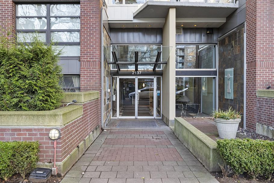 504 2137 W 10th Avenue Vancouver, BC - 34