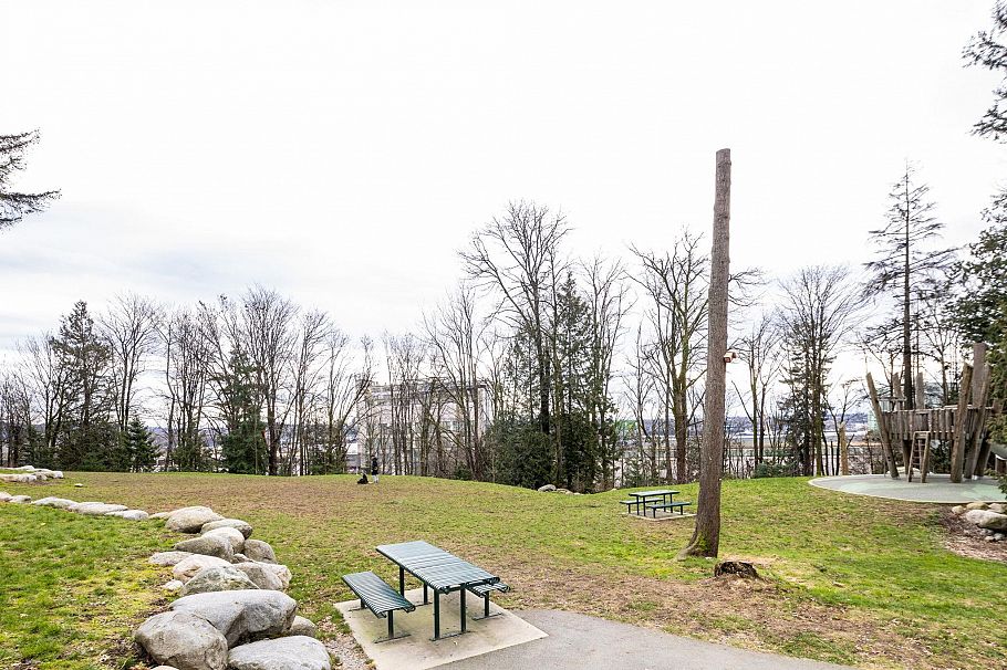 201 707 E 3rd Street North Vancouver, BC - 37