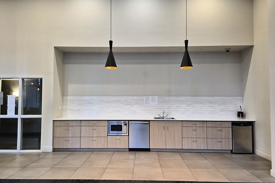 317 2033 W 10th Avenue Vancouver, BC - 28