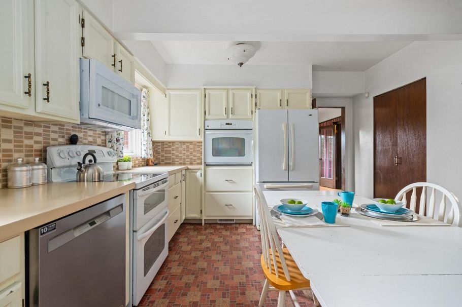 5584 Maple Street Vancouver, BC - 12