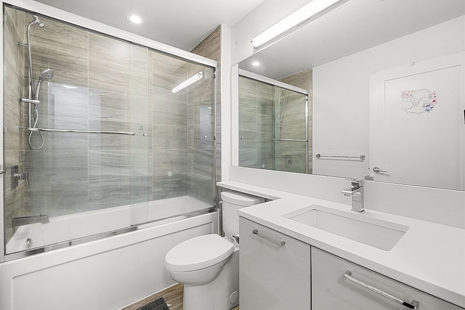 2745 Ward Street Vancouver, BC - 12