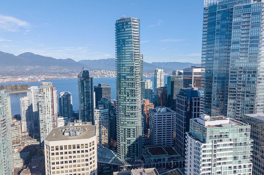 3707 1151 W Georgia Street Vancouver, BC - 2