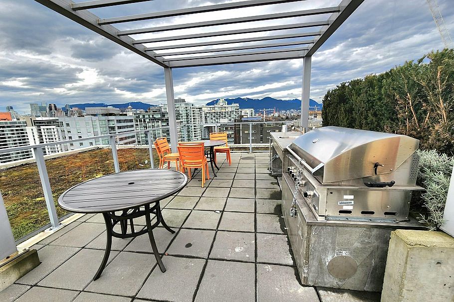 909 180 E 2ND AVENUE, Vancouver BC V5T 0K4 Vancouver, BC - 13