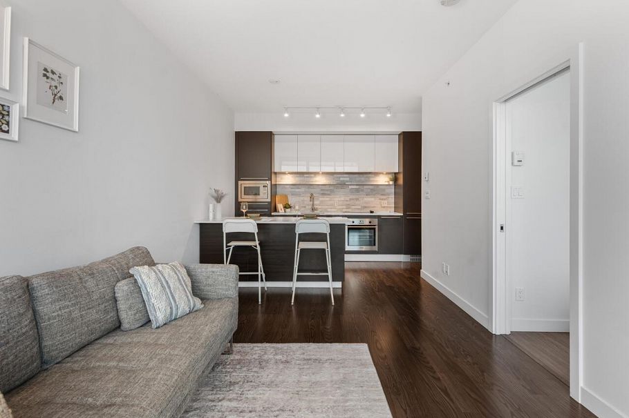 2309 8031 Nunavut Lane Vancouver, BC - 3