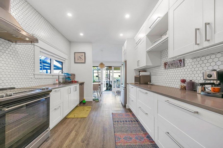 153 W 19th Avenue Vancouver, BC - 23