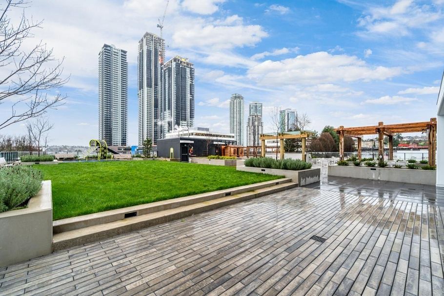 802 2181 Madison Avenue Burnaby, BC - 22