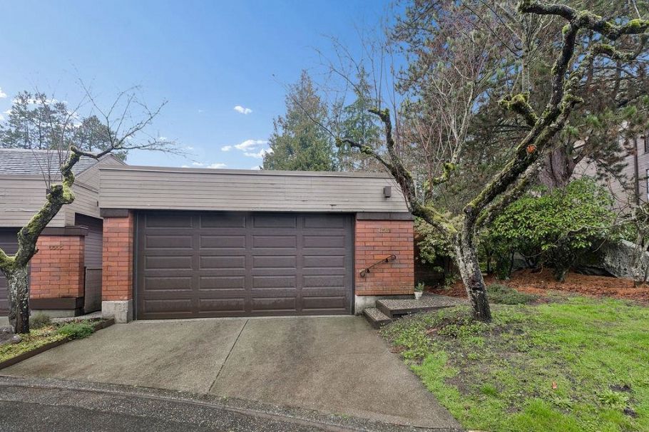 6561 Pinehurst Drive Vancouver, BC - 1