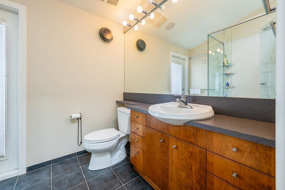 4389 Locarno Crescent Vancouver, BC - 26