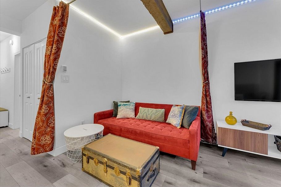 207 1655 Nelson Street Vancouver, BC - 8