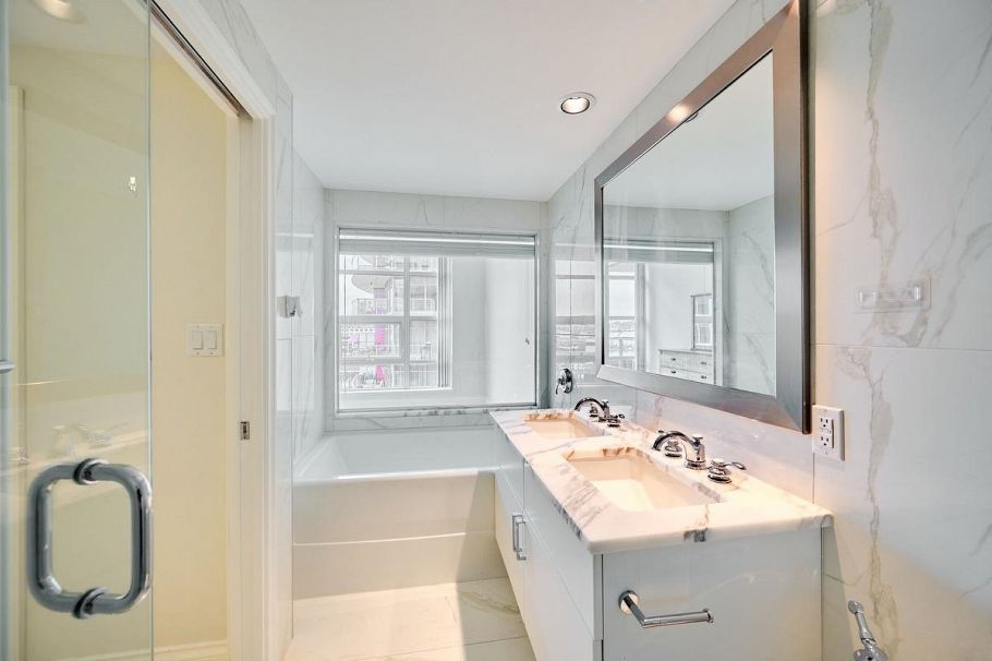 401 199 Victory Ship Way North Vancouver, BC - 12