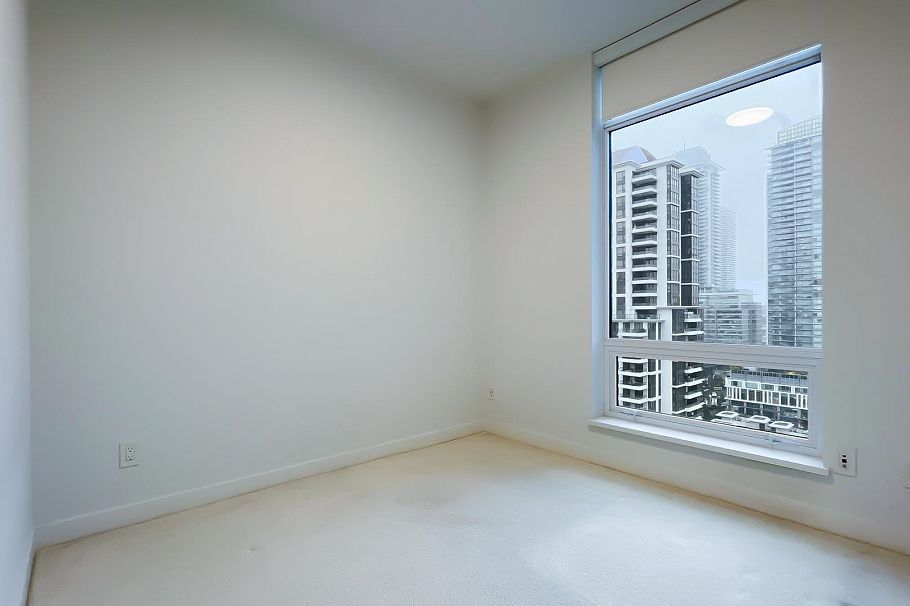 2006 2181 Madison Avenue Burnaby, BC - 6