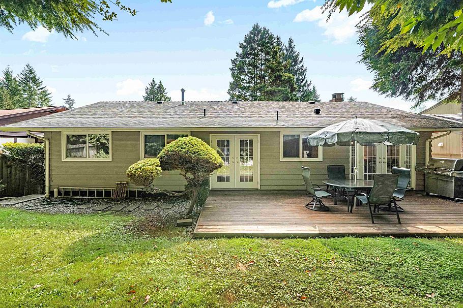 1202 Bracknell Crescent North Vancouver, BC - 37