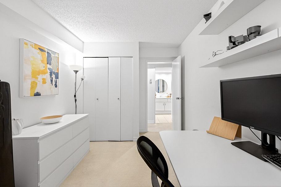 318 1500 Pendrell Street Vancouver, BC - 12