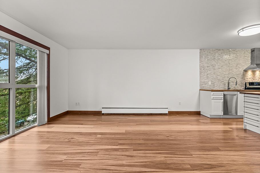 305 1266 W 13th Avenue Vancouver, BC - 13