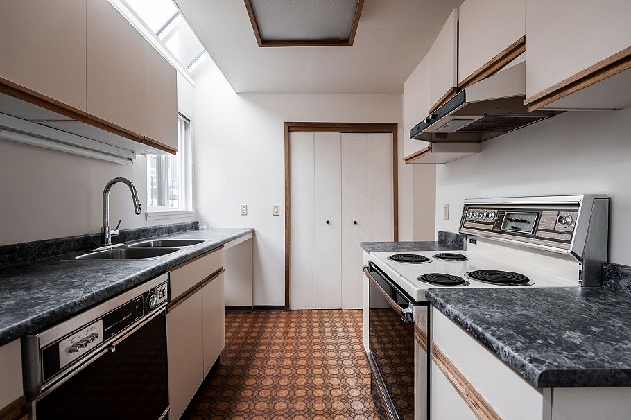 B3 1070 W 7th Avenue Vancouver, BC - 10