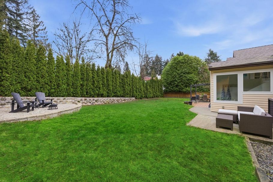 2524 Bendale Road North Vancouver, BC - 36