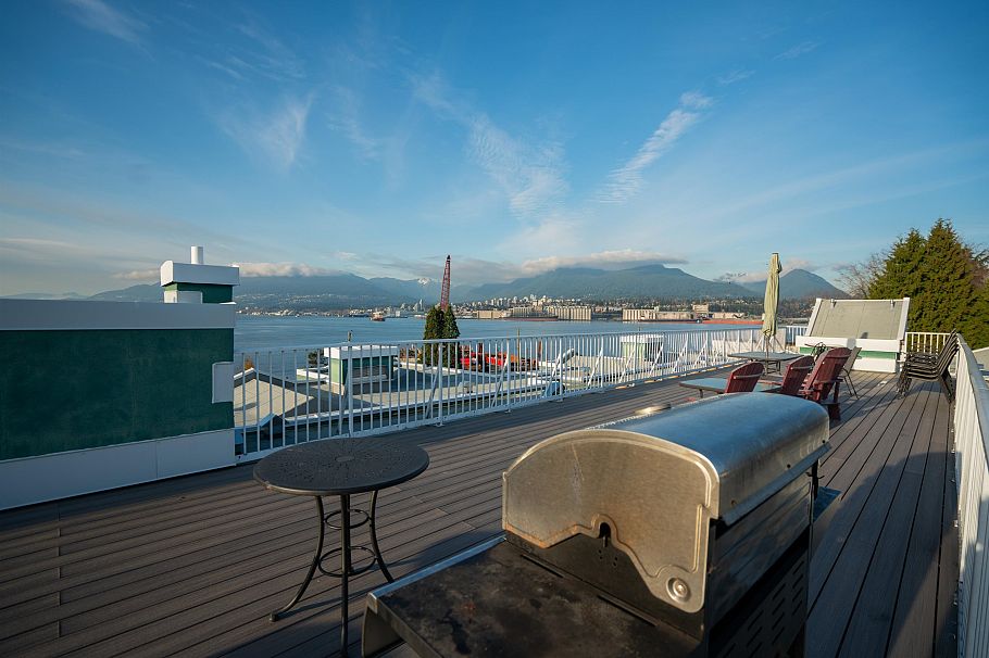 207 2211 Wall Street Vancouver, BC - 23