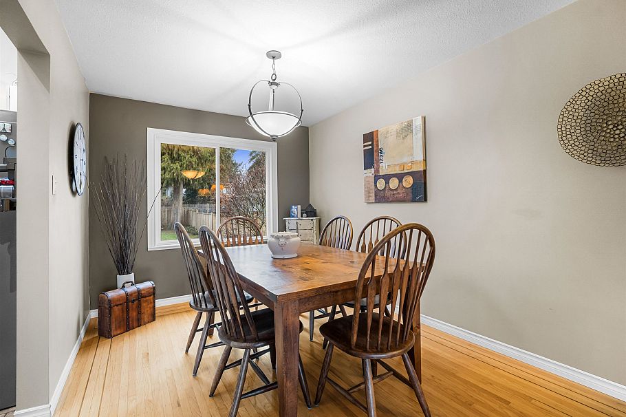 1140 W 20th Street North Vancouver, BC - 4