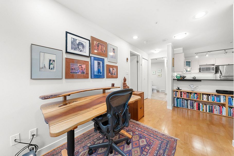 1878 York Avenue Vancouver, BC - 14