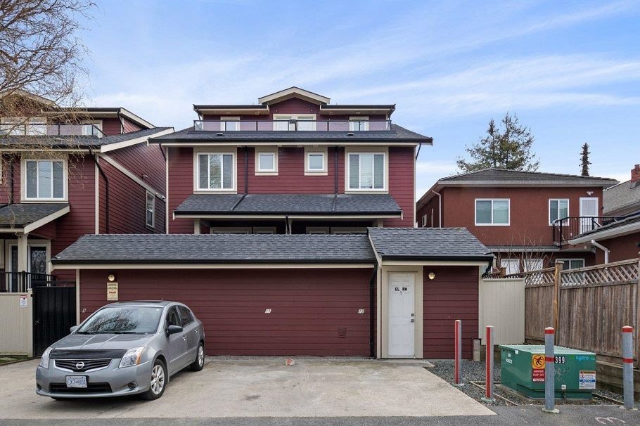 102 4577 Slocan Street Vancouver, BC - 25