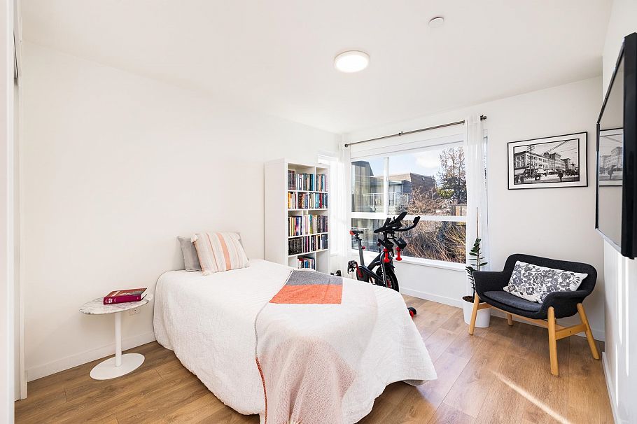 13 533 E 3rd Street North Vancouver, BC - 30