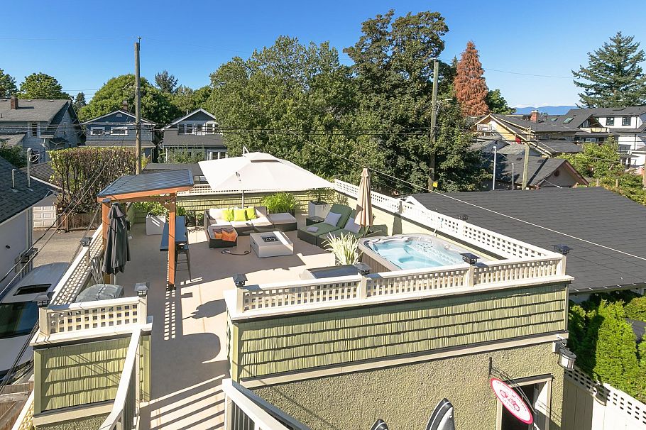 153 W 19th Avenue Vancouver, BC - 15