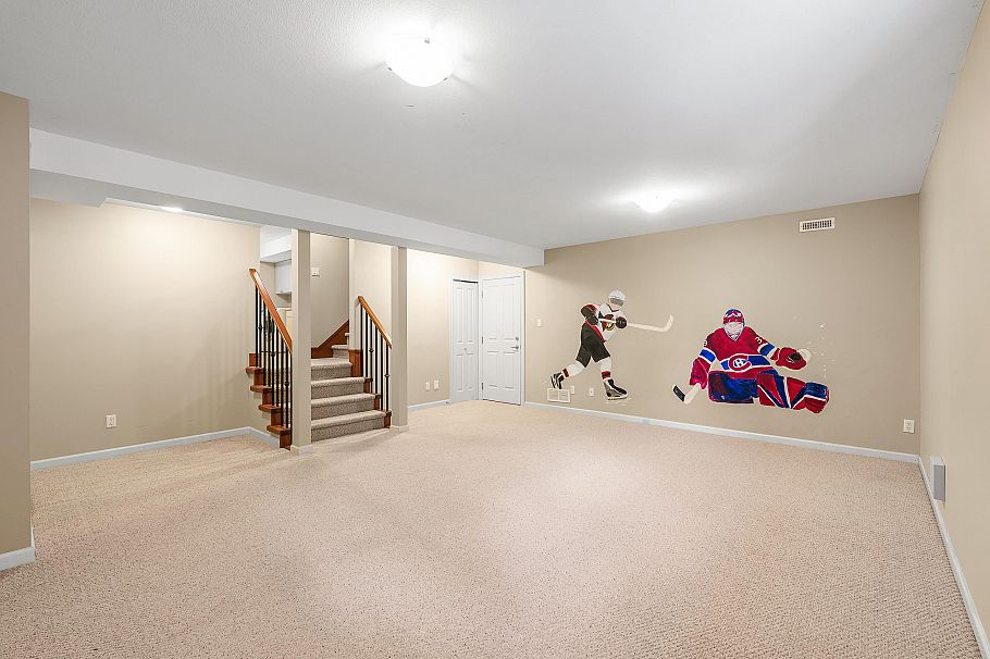 2958 Mahon Avenue North Vancouver, BC - 31