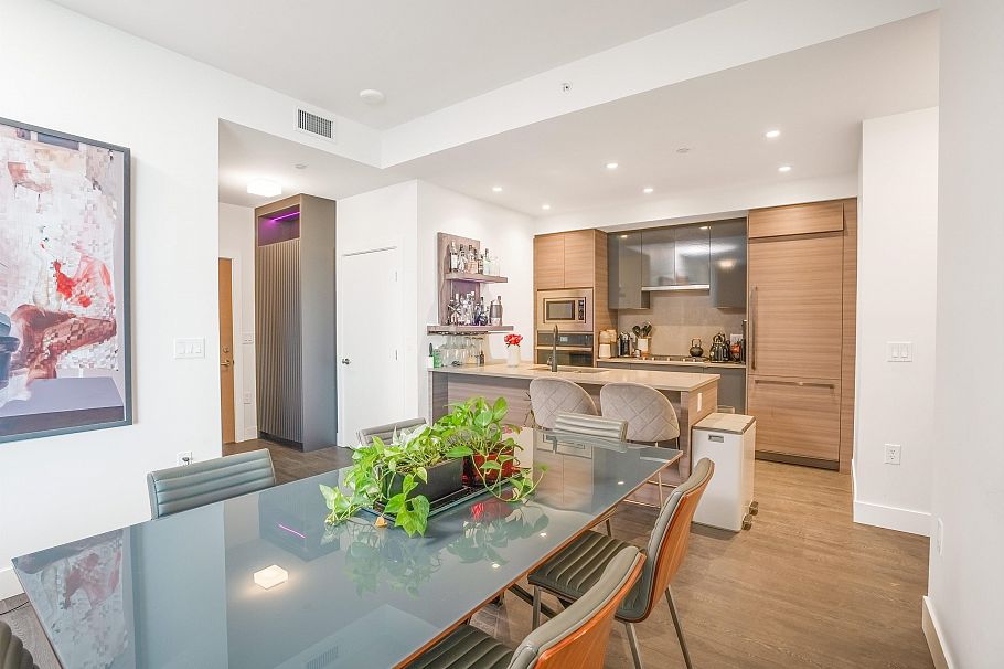 504/505 3438 Sawmill Crescent Vancouver, BC - 4