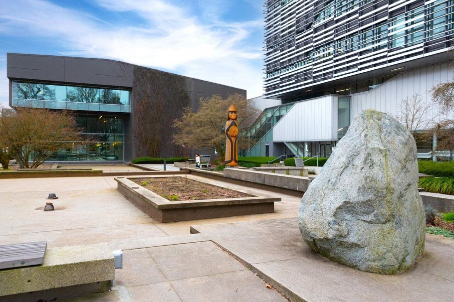 207 333 Wethersfield Drive Vancouver, BC - 32