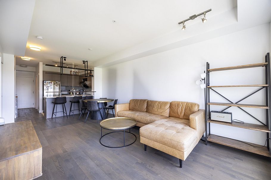 309 10033 River Drive Richmond, BC - 10