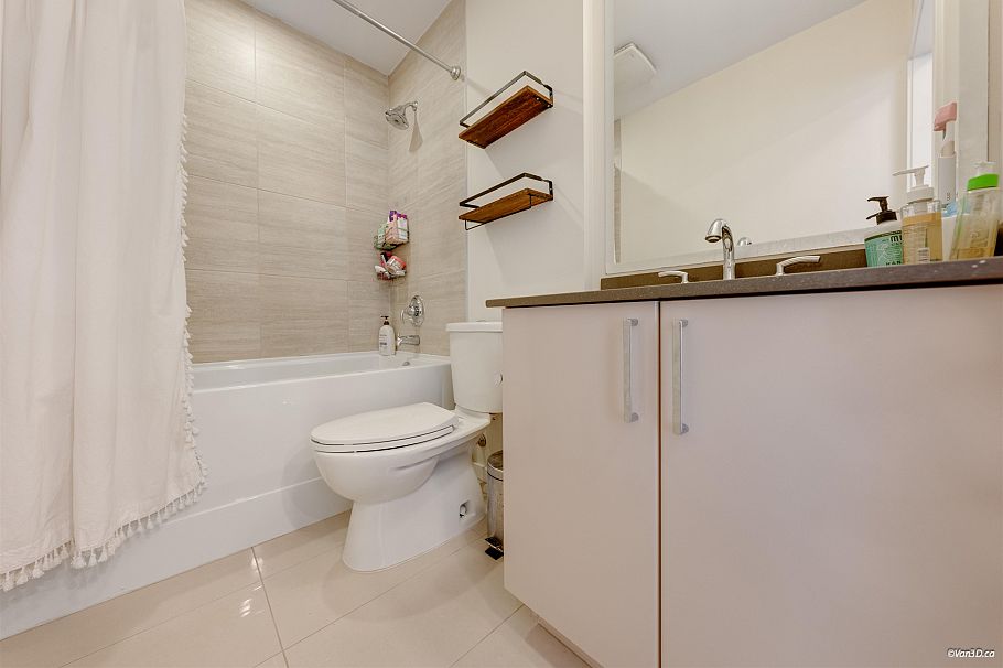 513 63 W 2nd Avenue Vancouver, BC - 10