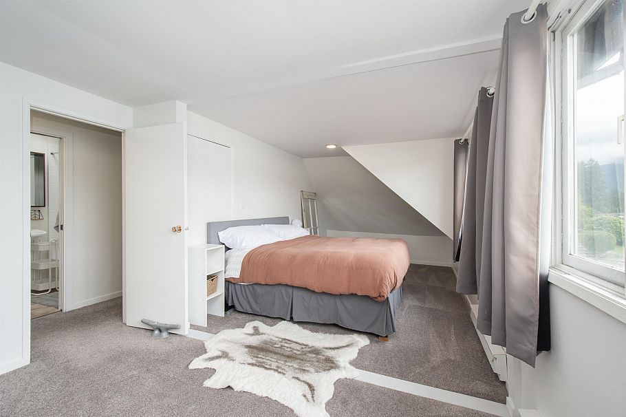 5293 Indian River Drive North Vancouver, BC - 20