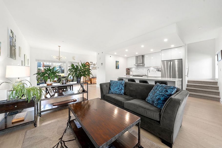 43 3596 Salal Drive North Vancouver, BC - 6