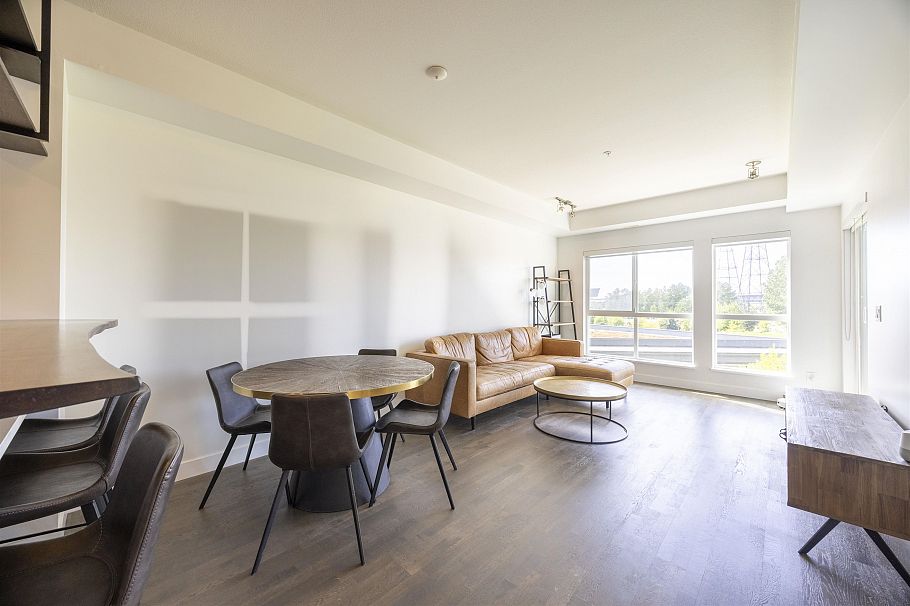 309 10033 River Drive Richmond, BC - 6